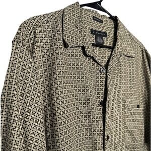 J Ferrar Mens XL Short Sleeve Button Up Shirt Geometric Print